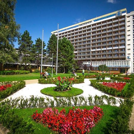 Hotel Rehabilitacni Sanatorium - Lazne Darkov Karviná Exterior foto